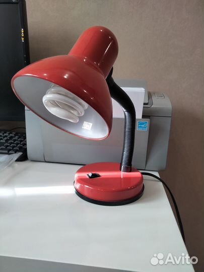 Лампа настольная