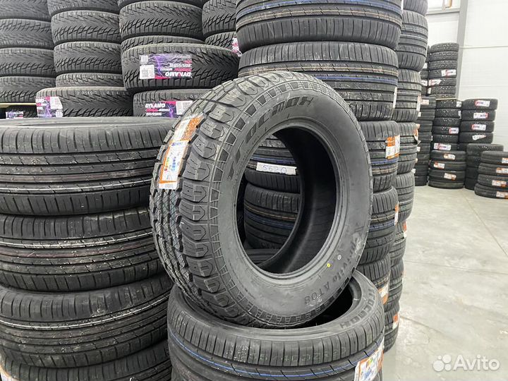 Tracmax X-Privilo AT08 285/60 R18 116T