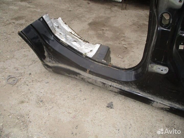 Порог со стойкой правый Mitsubishi Galant 9