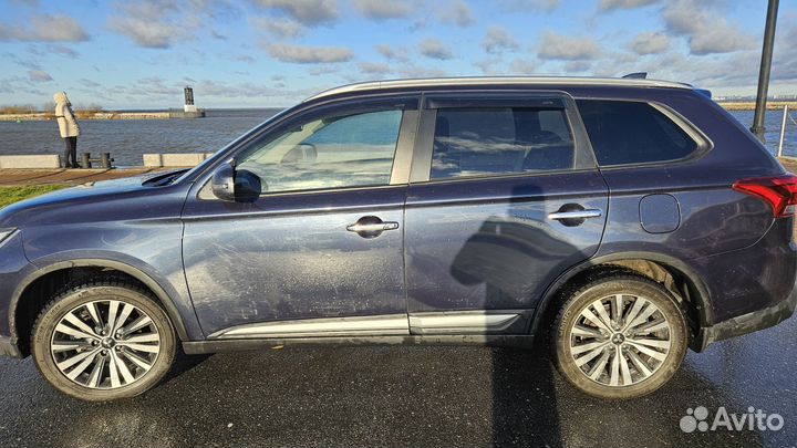 Диски литые митсубиси оригинал r18