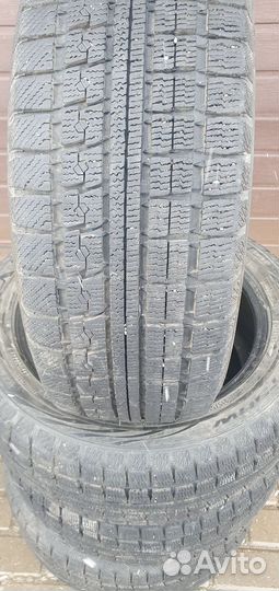 Nitto NT90W 215/55 R17