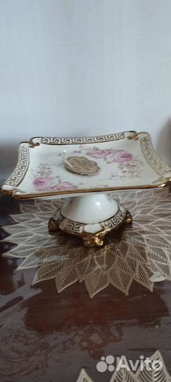 Горка и фруктовница конфетница