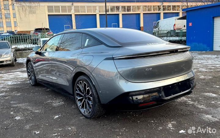 Zeekr 007 646 л.с. AT, 2024, 84 км