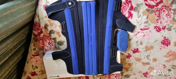 Ортез тутор Bauerfeind Genuloc