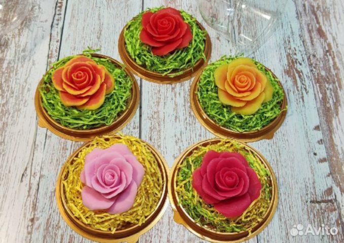 Мыло ручной работы (розы в куполе)