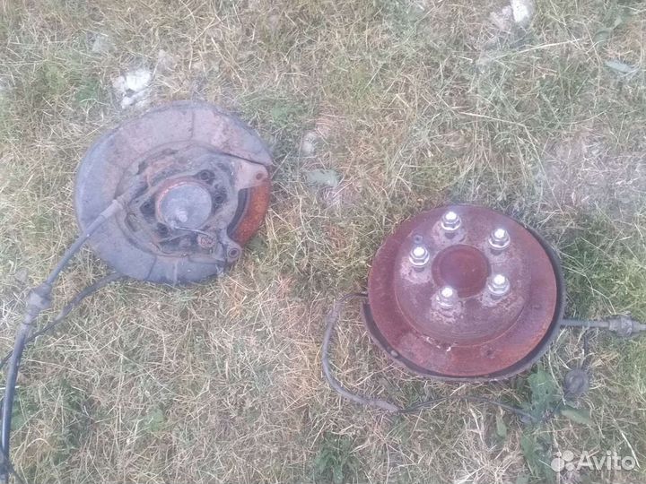 Задняя ступица Митсубиси Лансер 10