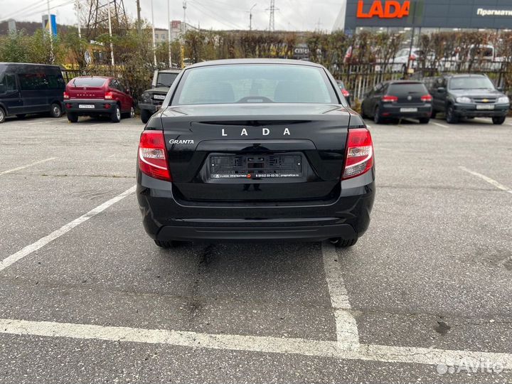 LADA Granta 1.6 МТ, 2022