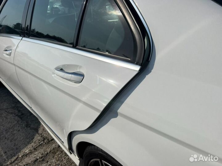 Разбор Mercedes- Benz C-Class W204