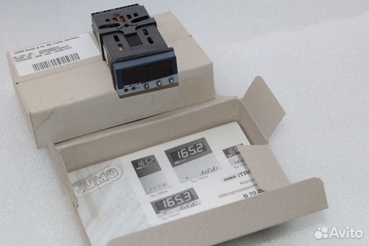 Регулятор jumo itron 702040/88-888-000-22/210,061