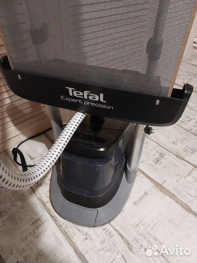 Вертикальный отпариватель Tefal Expert