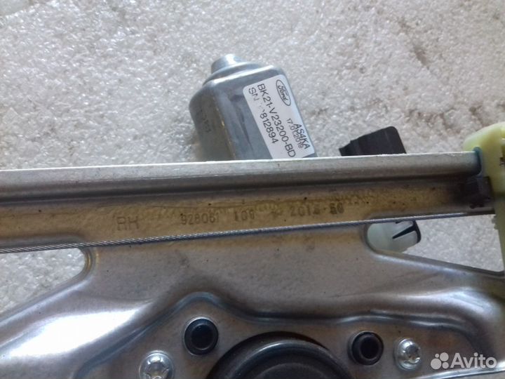 Стеклоподъемник Ford Tourneo Custom