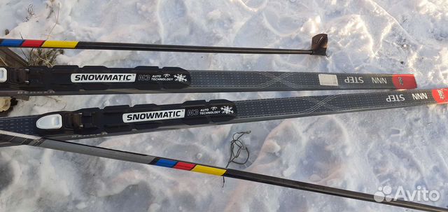 Лыжи беговые с ботинками 41 размер и палки