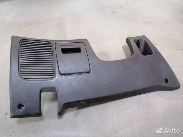 Накладка торпедо левая для Mitsubishi Carisma (DA)