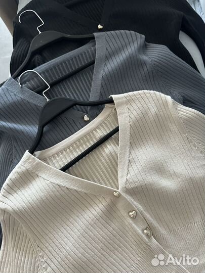 Кофта укороченная на пуговицах женская