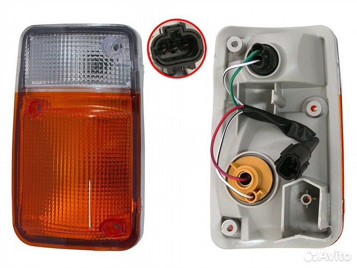 Габарит nissan patrol 95-97 LH лев