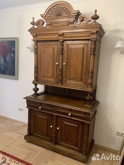 Буфет старинный отреставлирован