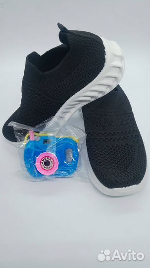 Кроссовки с подарком детские (Арт.93036)