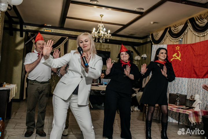 Ведущий тамада