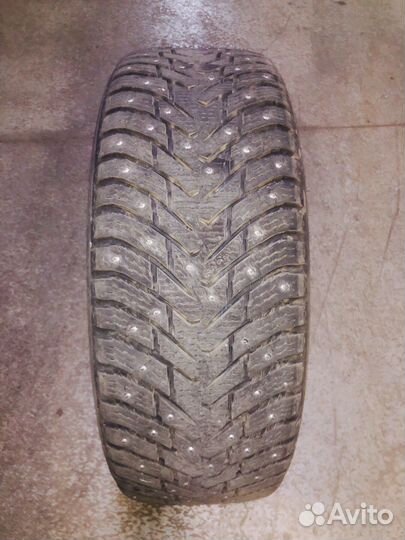 Nokian Tyres Hakkapeliitta 8 SUV 2.25/60 R17