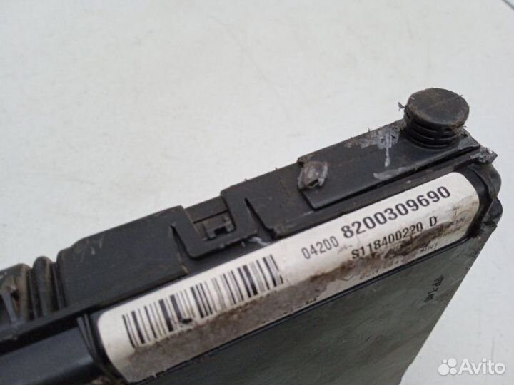 Блок электронный Renault Megane 2 2002-2006