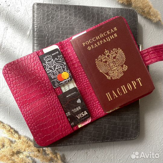 Обложка на паспорт, ручная работа