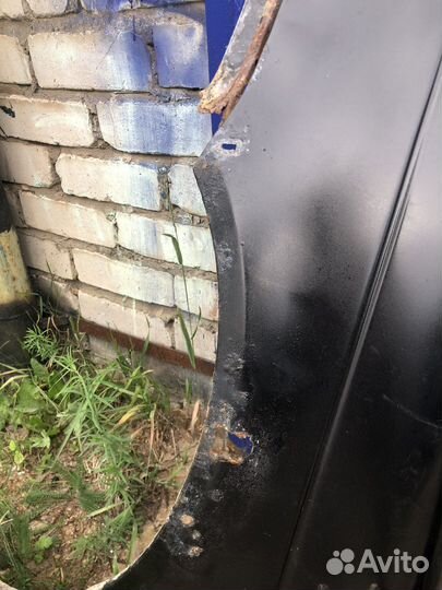 Крыло левое priora