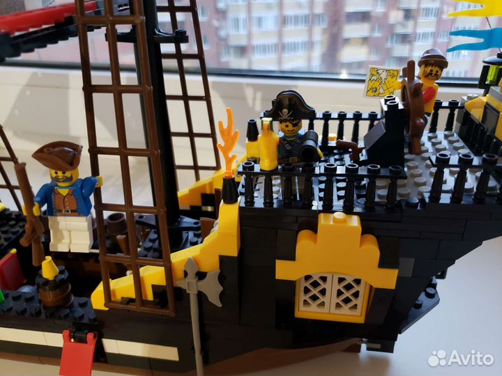 Конструктор Корабль пиратский Brick