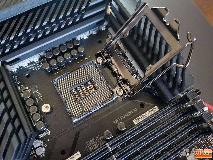 Топовая Asus Rog maximus XII Hero Wi-fi z490