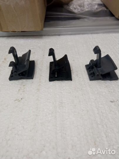 Замок, защёлка подлокотника chevrolet lacetti