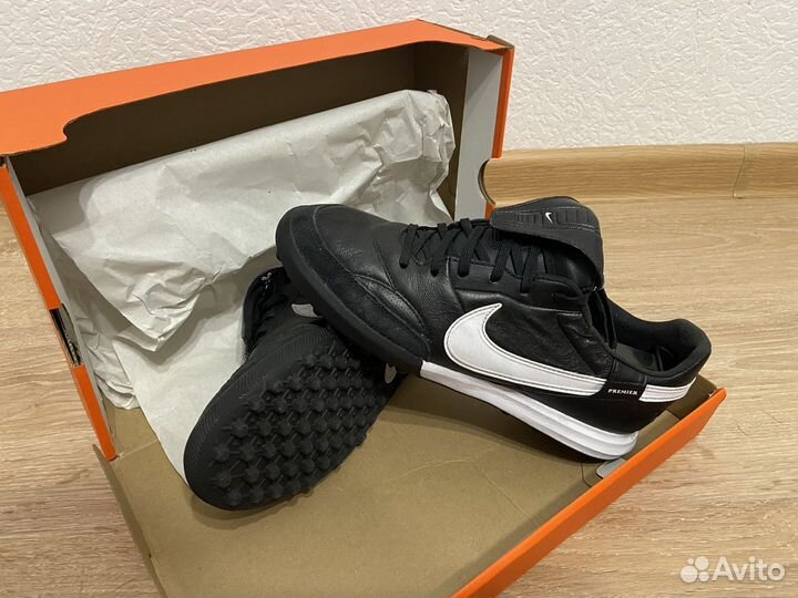 Шиповки/бутсы Nike premier III tf