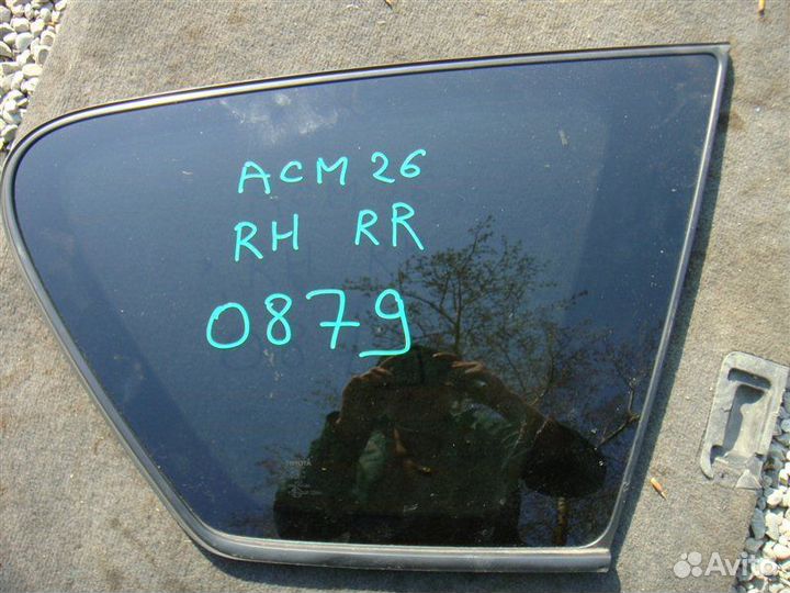 Стекло собачника заднее правое Toyota Ipsum ACM21