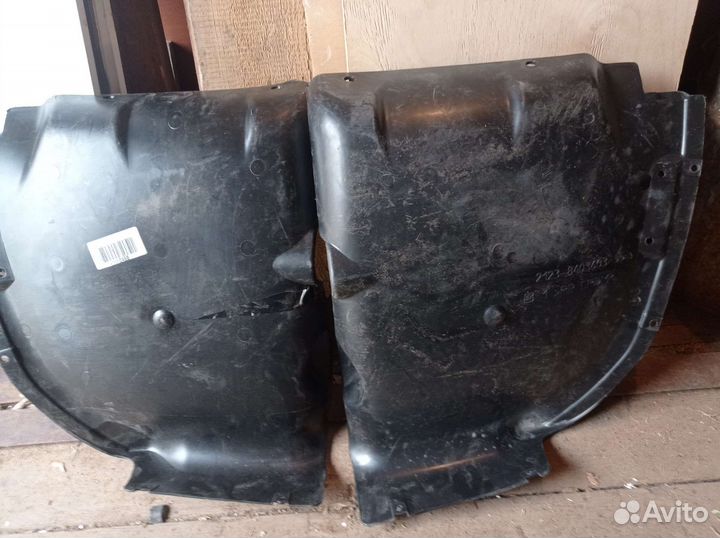 Комплект подкрылок нива Шевроле