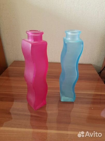Вазы из цветного стекла IKEA