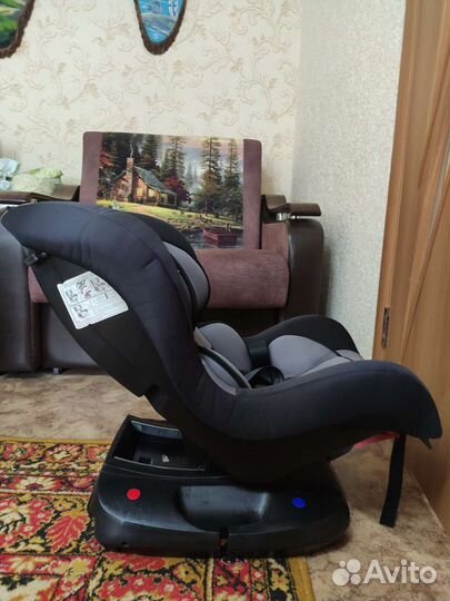 Автокресло siger 0-18