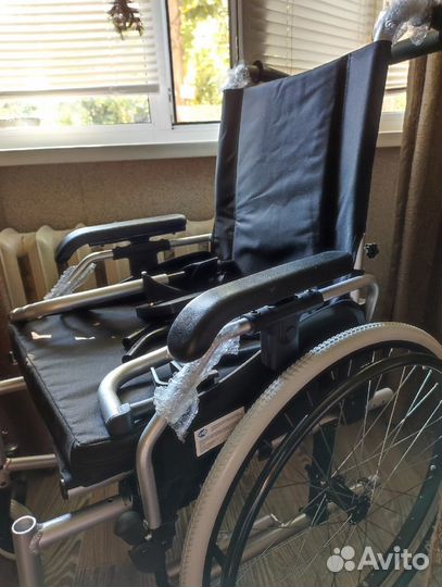 Инвалидное кресло коляска