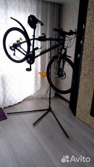 Стойка велосипедная