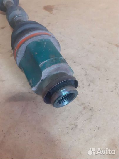 Привод передний левый Mitsubishi Galant 8