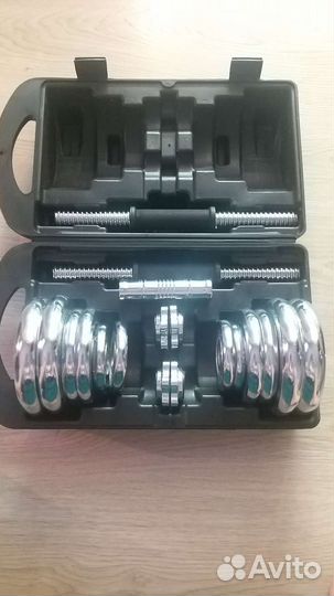 Набор гантелей