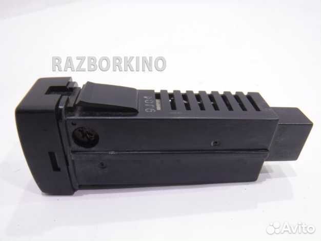 Кнопка Мазда 323 6 BJ