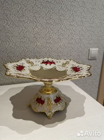 Блюдо на ножке, конфетница