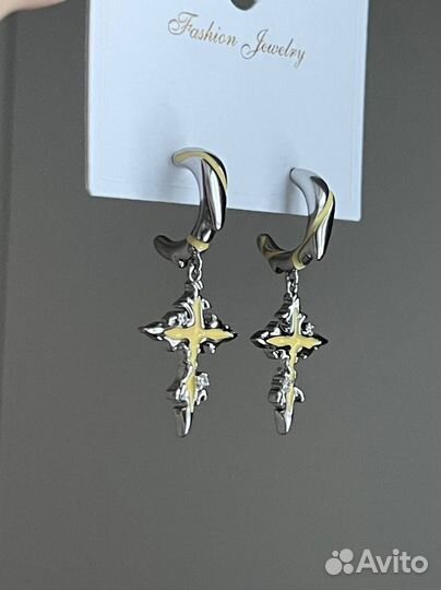 Серьги крестами