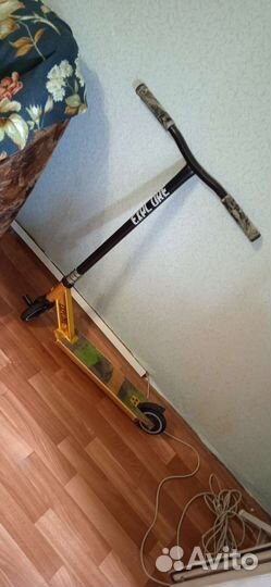 Трюковой самокат