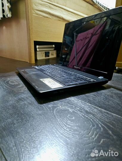 Продаю ноутбук Packard bell