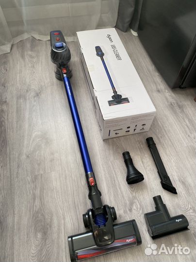 Пылесос Dyson v8s новый