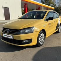 Volkswagen Polo 1.6 AT, 2017, 125 000 км, с пробегом, цена 305 000 руб.