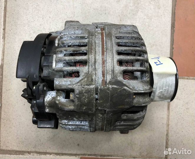 Генератор VW Golf 4 90A CA1542IR
