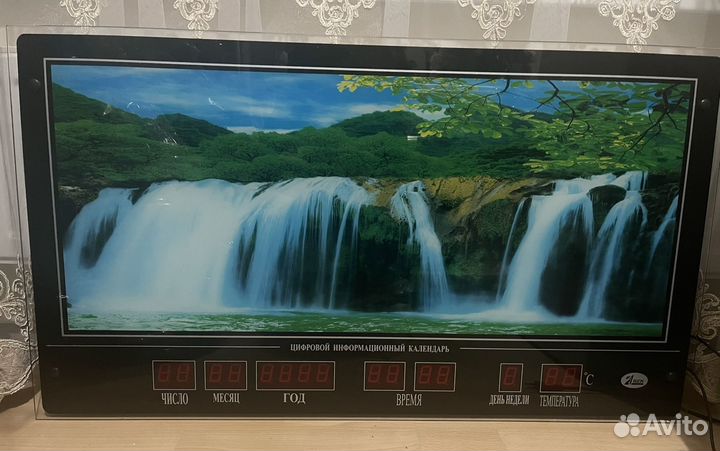 Часы картина