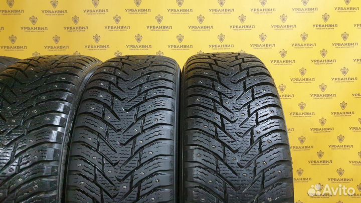 Nokian Tyres Hakkapeliitta 8 SUV 225/65 R17 106T
