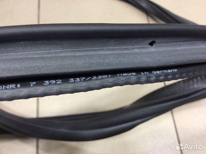 Уплотнитель двери задний правый Bmw 6-Serie Gt G32