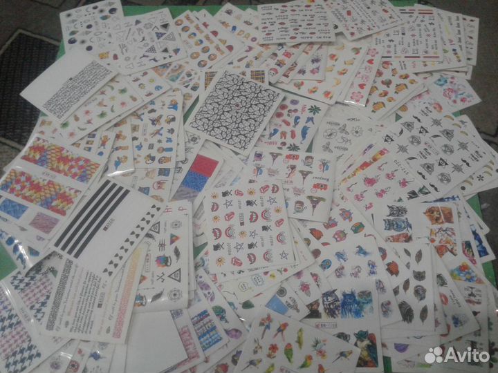 Наклейки для ногтей